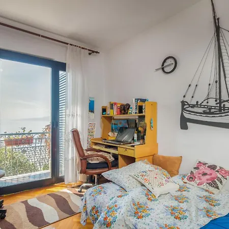 Pet Friendly In With Kitchen * Kostrena